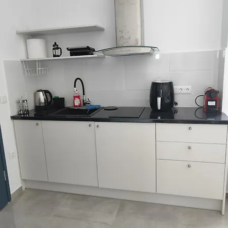 Sunny & Blue 2 Parasporos