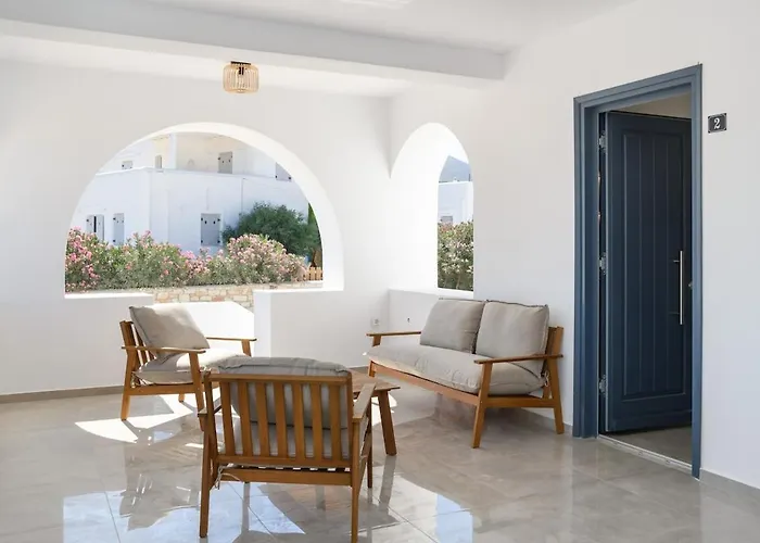 Sunny & Blue 2 Апартаменты Параспорос